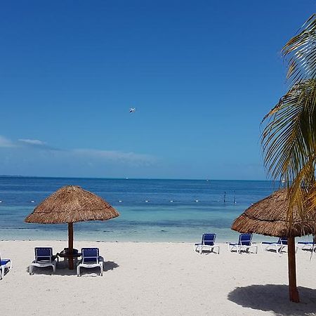 Appartement Departamento Frente Al Mar - Kiara à Cancún Extérieur photo