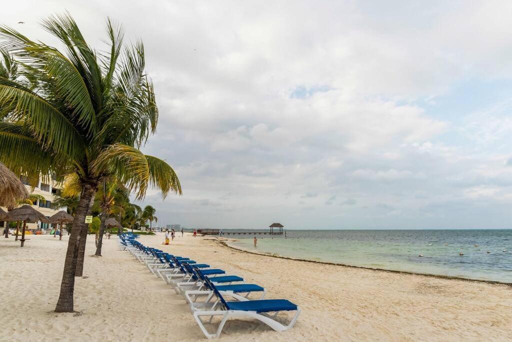 Appartement Departamento Frente Al Mar - Kiara à Cancún Extérieur photo
